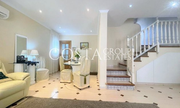 Revente - Villa -
Torrevieja - Torrevieja Centro