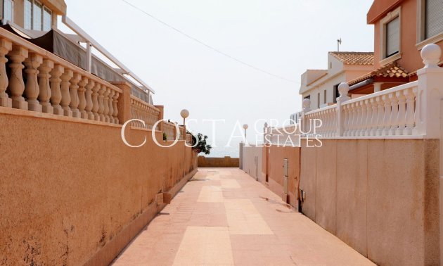 Revente - Villa -
Torrevieja - Torrevieja Centro