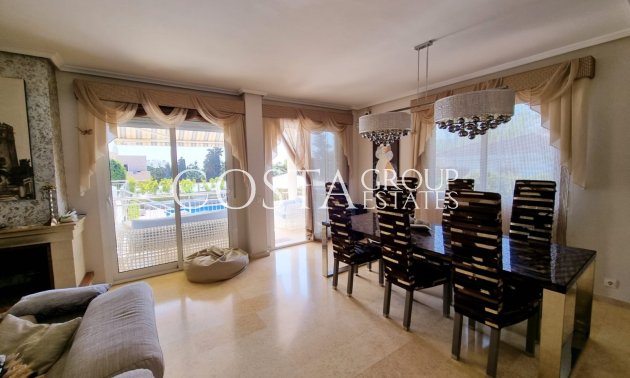 Resale - Villa -
Torrevieja - La Mata