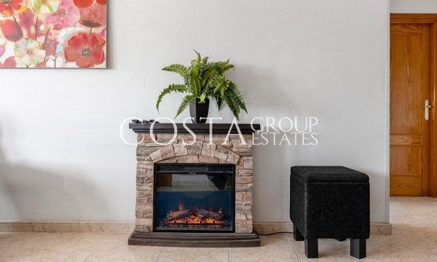 Herverkoop - Villa -
Torrevieja - Torrevieja Centro