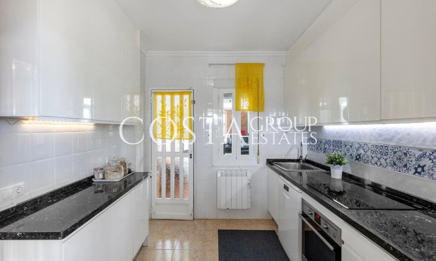 Herverkoop - Villa -
Torrevieja - Torrevieja Centro