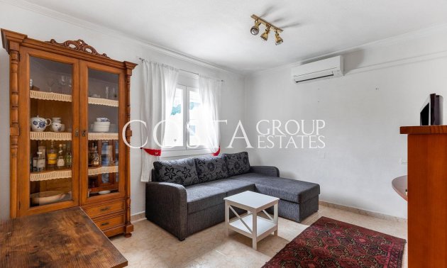 Herverkoop - Villa -
Torrevieja - Torrevieja Centro