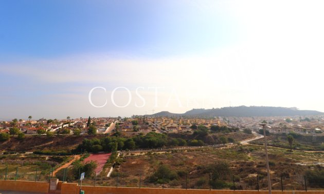 Revente - Maison -
Benijofar