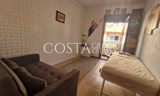 Revente - Apartments -
Alicante - Alicante Centro