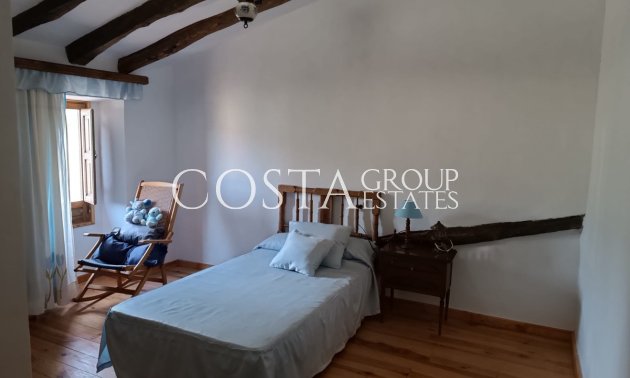 Odsprzedaż - Willa -
Yecla - Yecla Centro