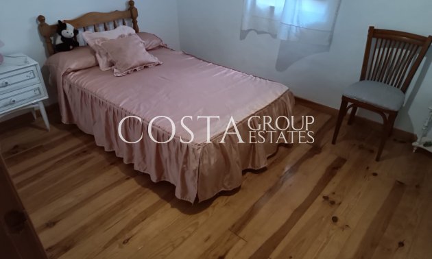 Odsprzedaż - Willa -
Yecla - Yecla Centro