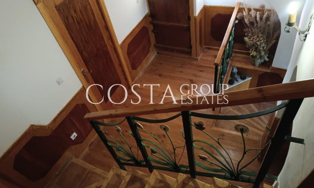 Odsprzedaż - Willa -
Yecla - Yecla Centro