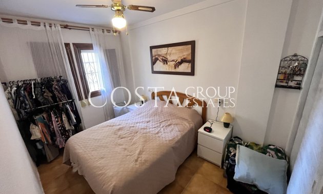 Odsprzedaż - Dom -
Torrevieja - La Mata