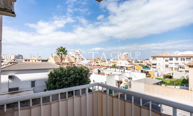 Odsprzedaż - Apartments -
Torrevieja - Torrevieja Centro