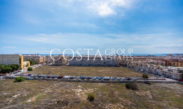 Odsprzedaż - Apartments -
Torrevieja - Torrevieja Centro