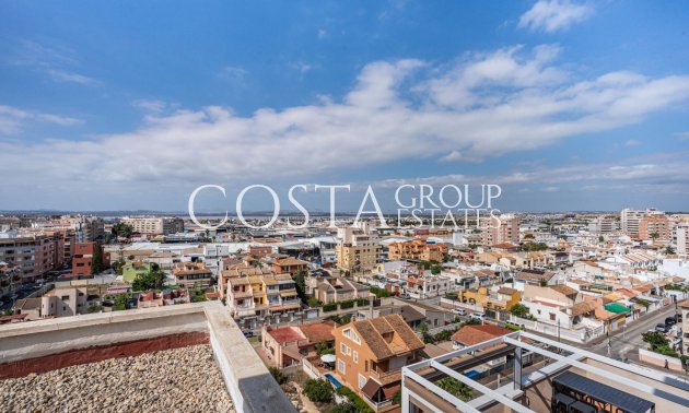 Odsprzedaż - Apartments -
Torrevieja - Torrevieja Centro