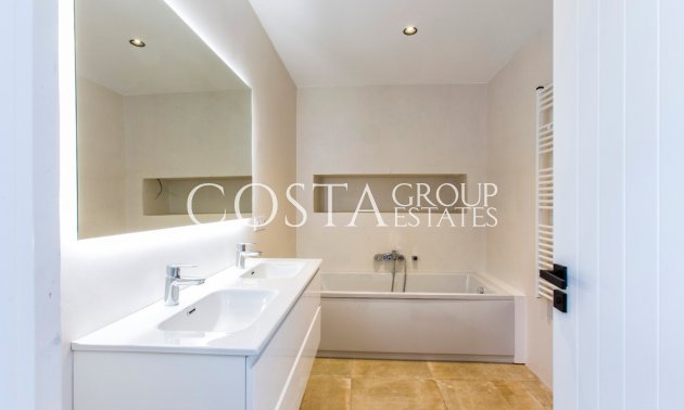 Wiederverkauf - Villa -
Benissa - Benissa Centro