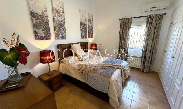 Herverkoop - Villa -
Lorca - Almendricos