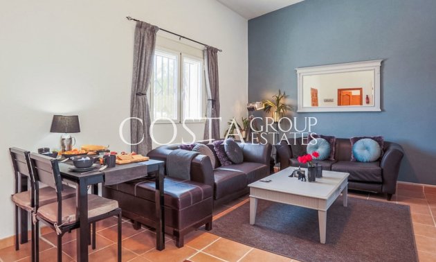 Herverkoop - Villa -
Lorca - Almendricos