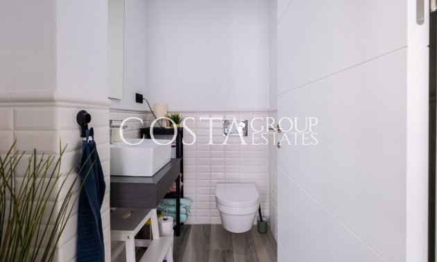 Resale - Villa -
Orihuela - Los Balcones