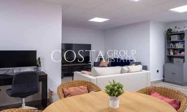 Resale - Villa -
Orihuela - Los Balcones