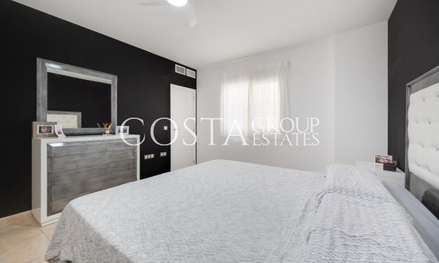 Herverkoop - Apartments -
Torrevieja - Torrevieja Centro