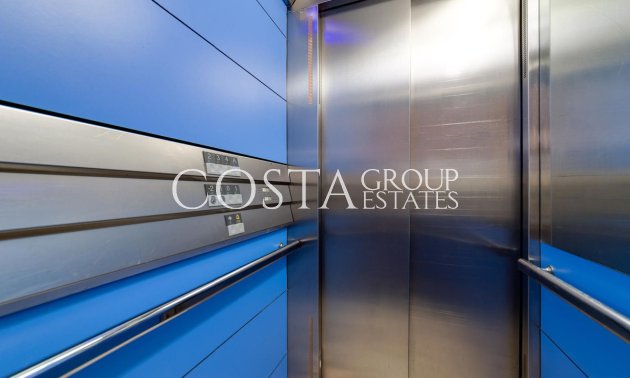 Herverkoop - Apartments -
Torrevieja - Torrevieja Centro