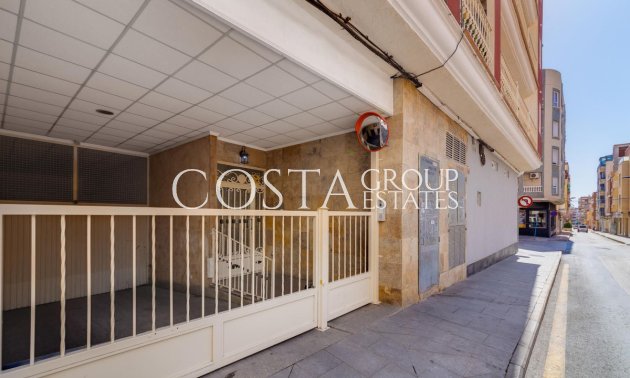 Herverkoop - Apartments -
Torrevieja - Torrevieja Centro