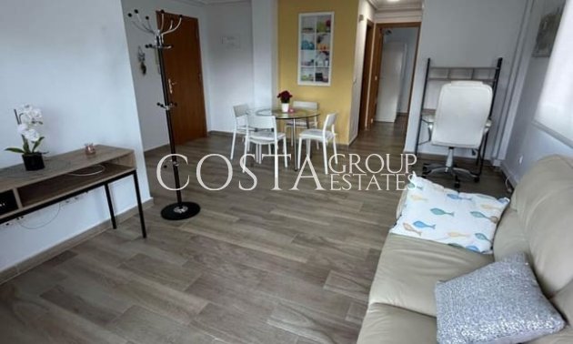 Resale - Apartments -
Torrevieja - Torrevieja Centro