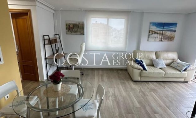 Resale - Apartments -
Torrevieja - Torrevieja Centro
