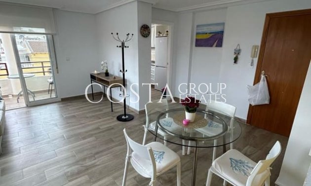 Resale - Apartments -
Torrevieja - Torrevieja Centro