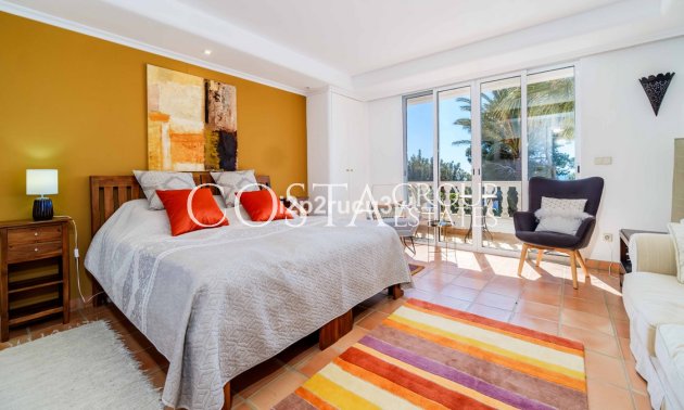 Herverkoop - Villa -
Teulada - Moraira