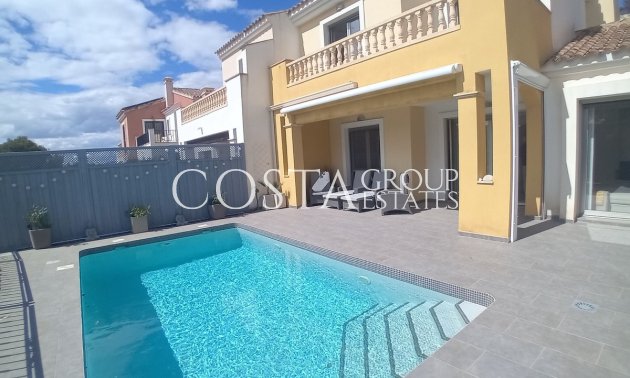Resale - Villa -
Algorfa - La Finca Golf