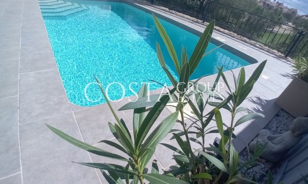 Resale - Villa -
Algorfa - La Finca Golf