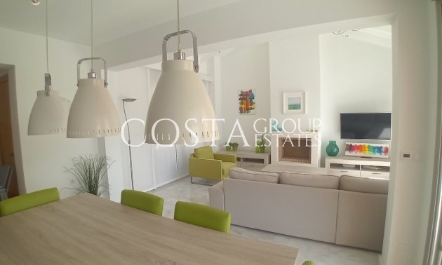 Resale - Villa -
Algorfa - La Finca Golf