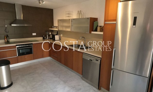 Resale - Villa -
Algorfa - La Finca Golf