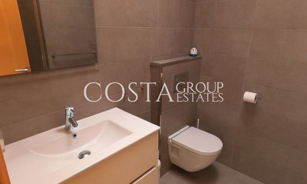 Resale - Villa -
Algorfa - La Finca Golf