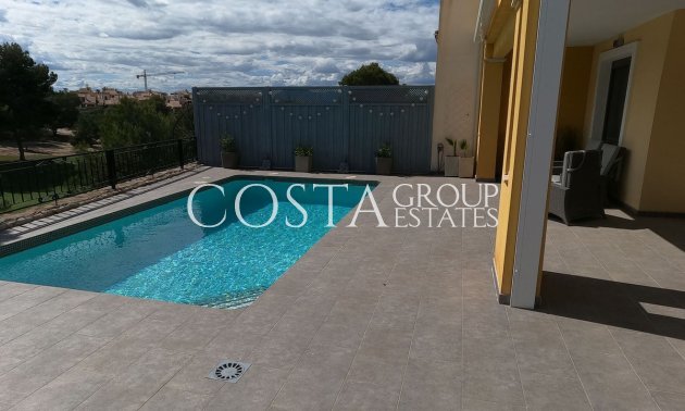 Resale - Villa -
Algorfa - La Finca Golf