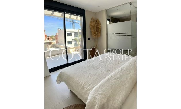 Herverkoop - Villa -
Algorfa - La Finca Golf