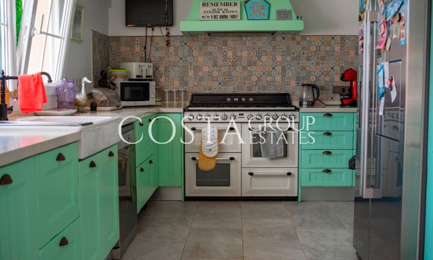 Resale - Villa -
Almoradí - Heredades