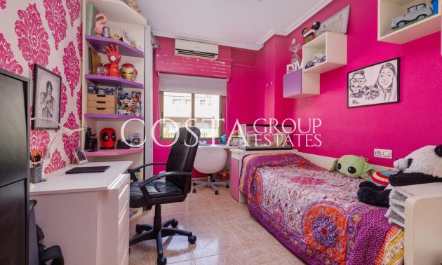 Odsprzedaż - Apartments -
Torrevieja - Torrevieja Centro