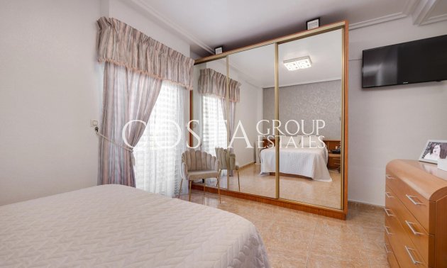 Odsprzedaż - Apartments -
Torrevieja - Torrevieja Centro