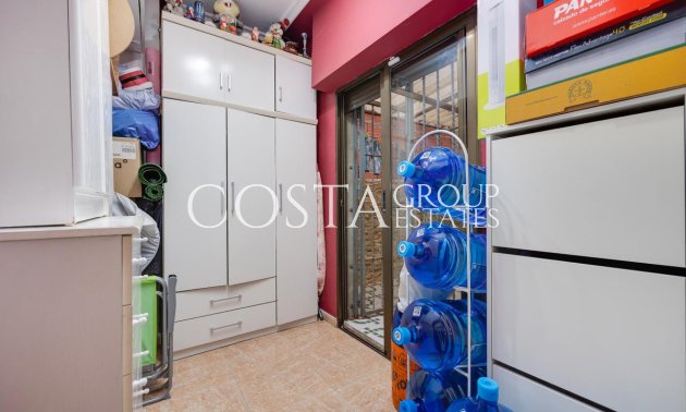 Odsprzedaż - Apartments -
Torrevieja - Torrevieja Centro