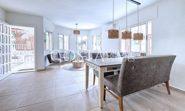 Herverkoop - Villa -
Los Alcazares - Los Alcazares Centro