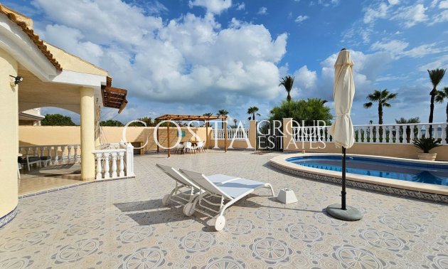 Herverkoop - Villa -
Los Alcazares - Los Alcazares Centro