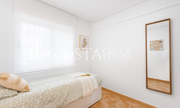 Odsprzedaż - Dom -
Orihuela - Villamartin