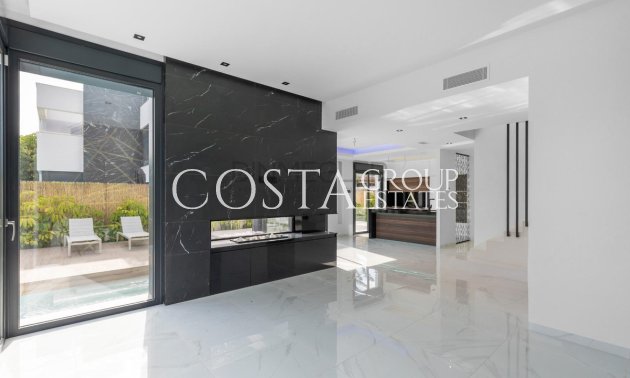 Revente - Villa -
Torrevieja - Torrevieja Centro