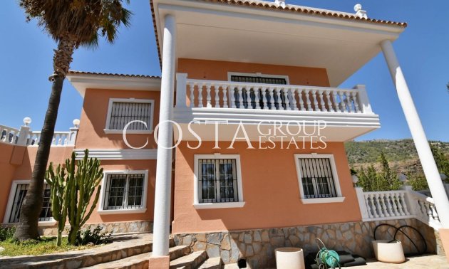 Resale - Villa -
Calpe - Calpe Centro