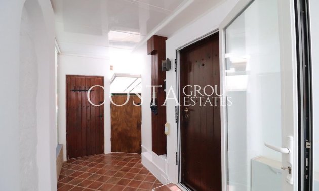 Resale - Villa -
Orihuela - Orihuela Costa