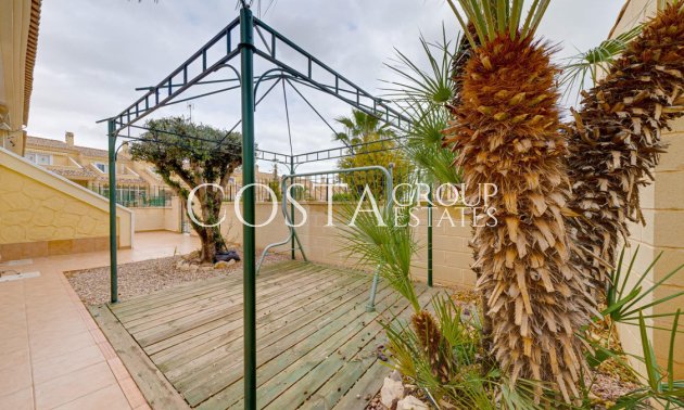 Odsprzedaż - Dom -
Torrevieja - Torrevieja Centro