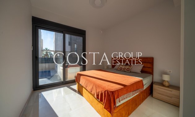 Revente - Villa -
Orihuela - Orihuela Costa