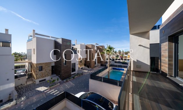 Revente - Villa -
Orihuela - Orihuela Costa