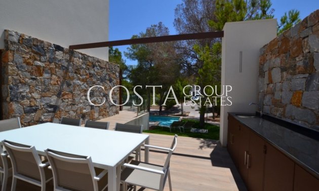 Resale - Villa -
Orihuela - Las Colinas Golf