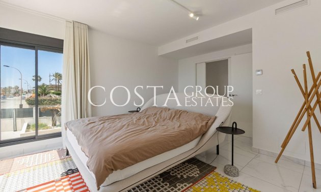 Revente - Villa -
Torrevieja - La Veleta