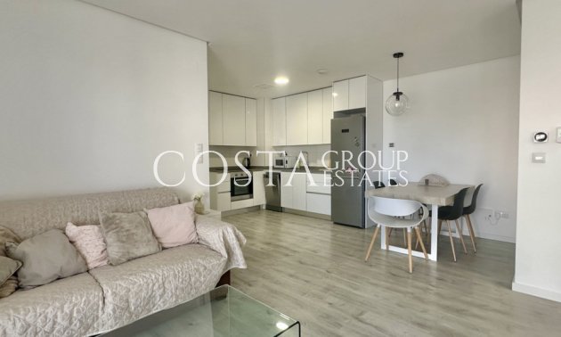 Resale - Apartments -
Orihuela - Villamartin